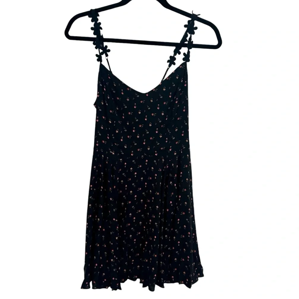 Kimchi Blue Daisy Strap Dress In Black - Picture 4 of 10